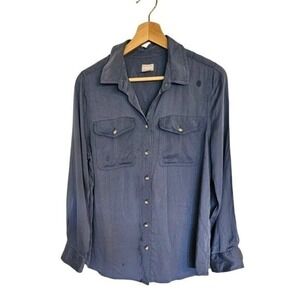Chico's‎ button up modal size 10 Blue long sleeve